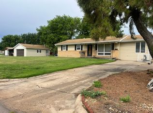 1213 Random Rd, Hoisington, KS 67544