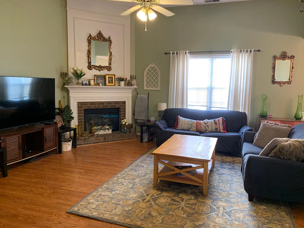 Couch has been upgraded to a large sectional since photo was taken - 15 Windsor Glen Dr