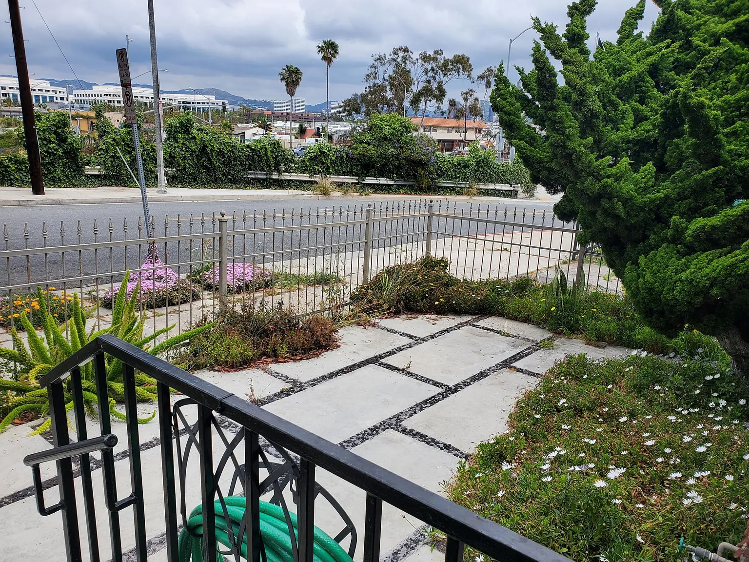 1 bed, 900 sqft, $2,799 — Photo 3