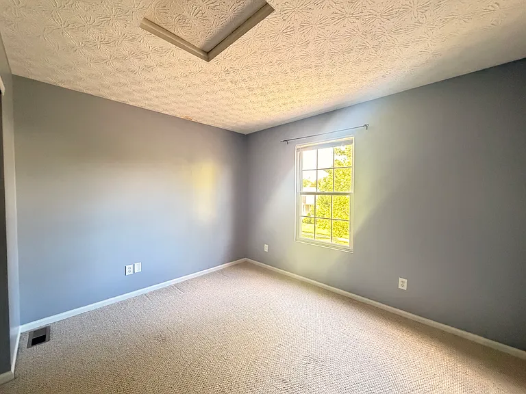 6107 Federalist Dr — Photo 35