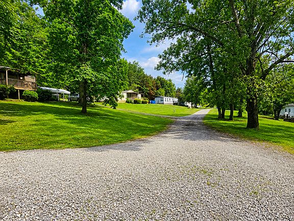 3rd image of 1736 Blacksburg Hwy Lot 3