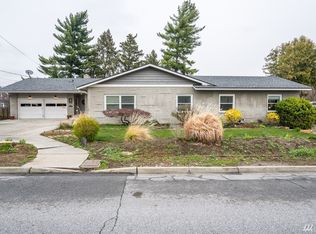 1036 Castlerock Ave, Wenatchee, WA 98801