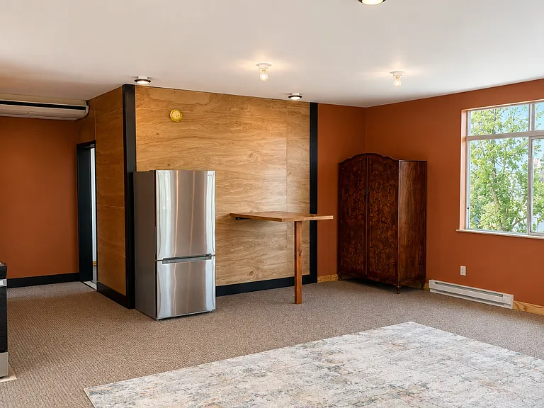 1055 W Sussex Ave #B — Photo 4