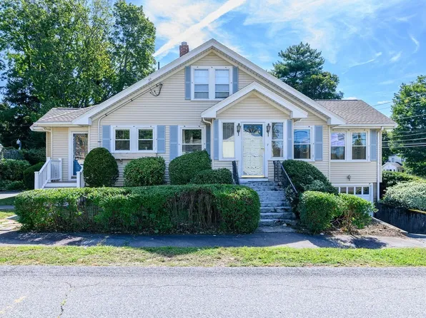 7 Mount Vernon Rd E, Weymouth, MA 02189