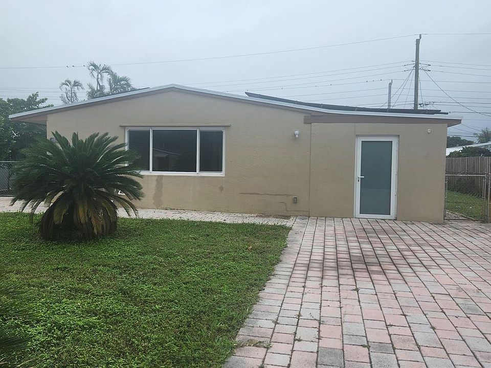 POCHA✕2 6136 220th St, Oakland Gardens, NY 11364 | Redfin