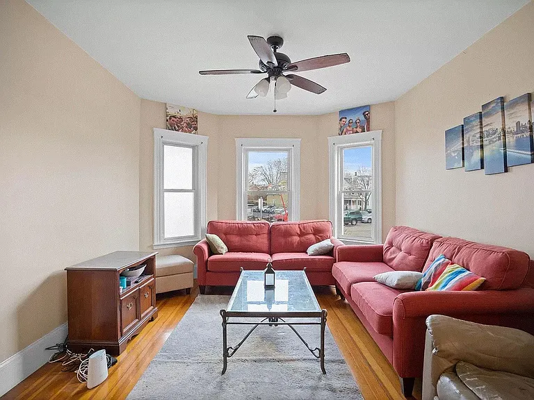 69 Pleasant St #1 — Photo 3