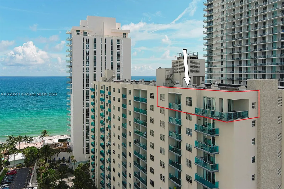 Building Photo - 4001 S Ocean Dr #2