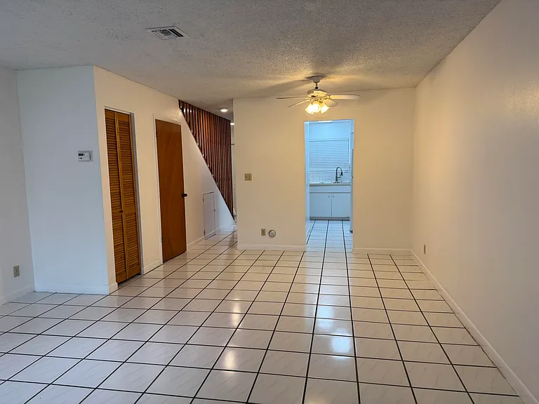 8803-8811 NW 35th St #8803 — Photo 6