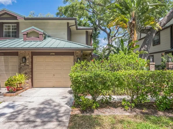 1490 Mahogany Ln #706, Palm Harbor, FL 34683