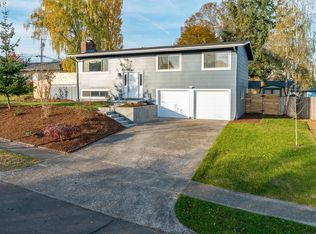 11225 SW Clifford St, Beaverton, OR 97008