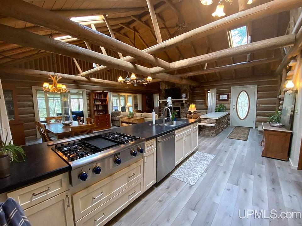 2245 W Breitung Ave, Kingsford, MI 49802 Zillow