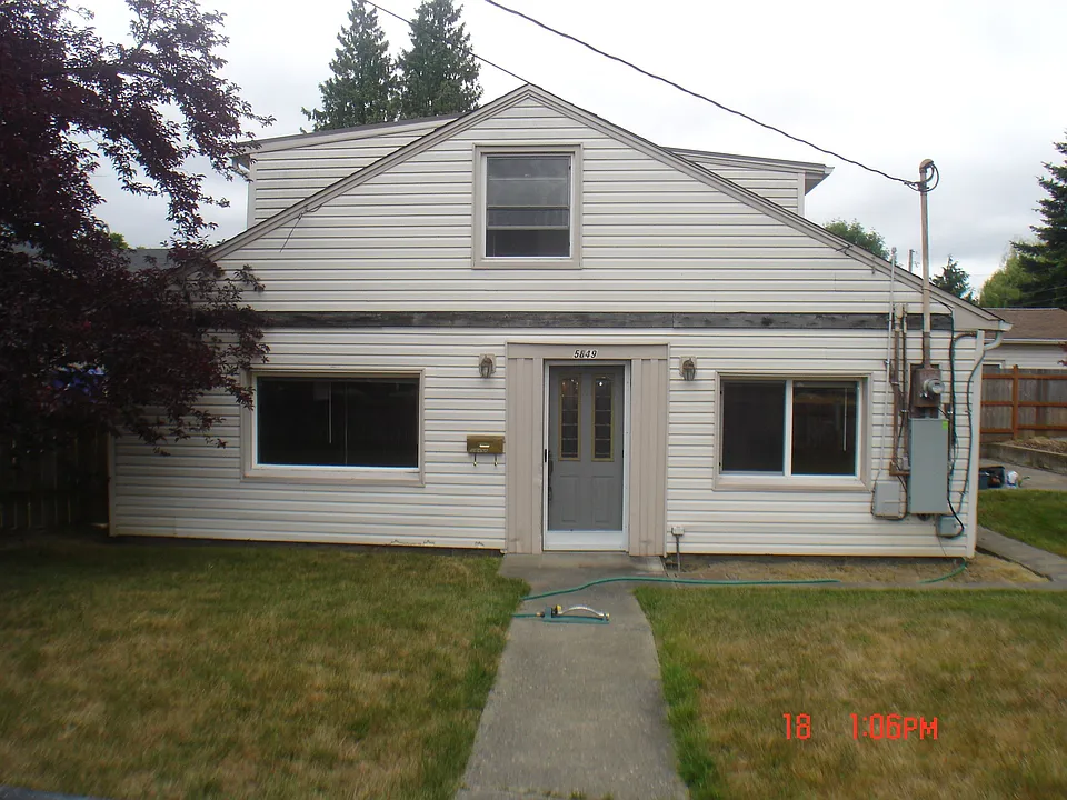 Front of Unit #A