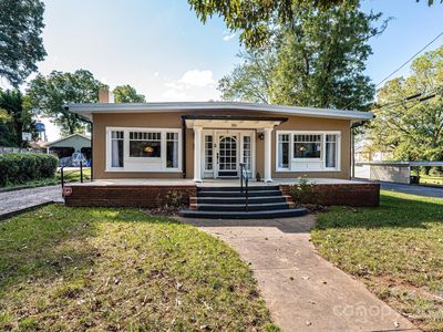 315 W 6th St, Newton, NC, 28658
