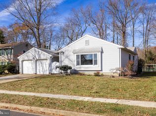 150 Briarwood Rd, Mount Laurel, NJ 08054