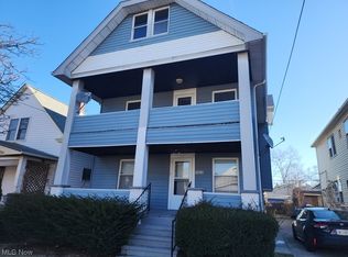1623 Hopkins Ave, Lakewood, OH