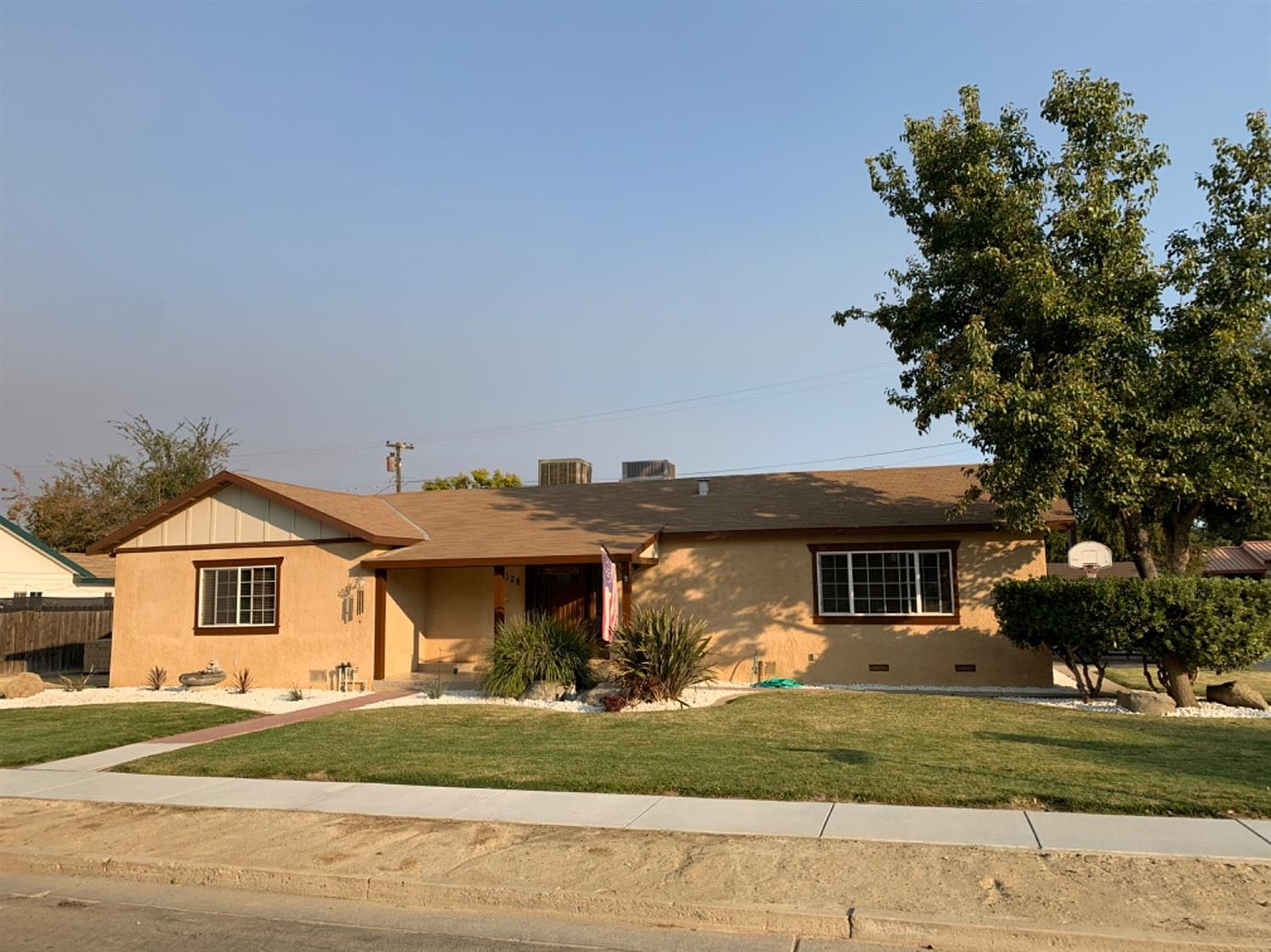 128 College Ave, Coalinga, CA 93210 Zillow