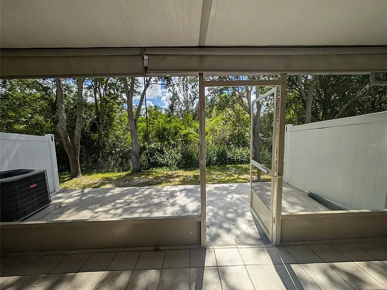 4321 Deermont Cir — Photo 33