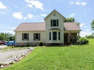 2800 Henry Gower Rd, Pleasant View, TN 37146