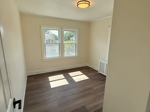 76 E Main St, Pt Jervis, NY