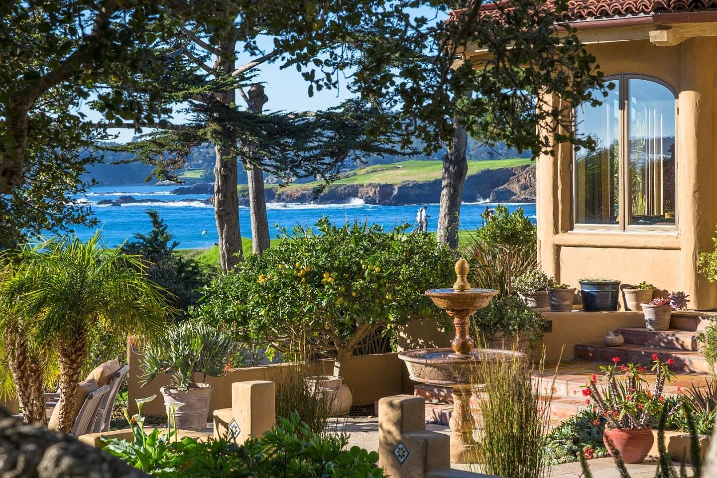 8 Carmelo St, Carmel, CA 93923 | Zillow