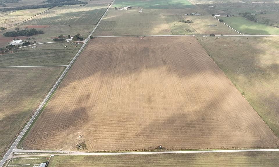 2nd image of 10110 State Highway 24