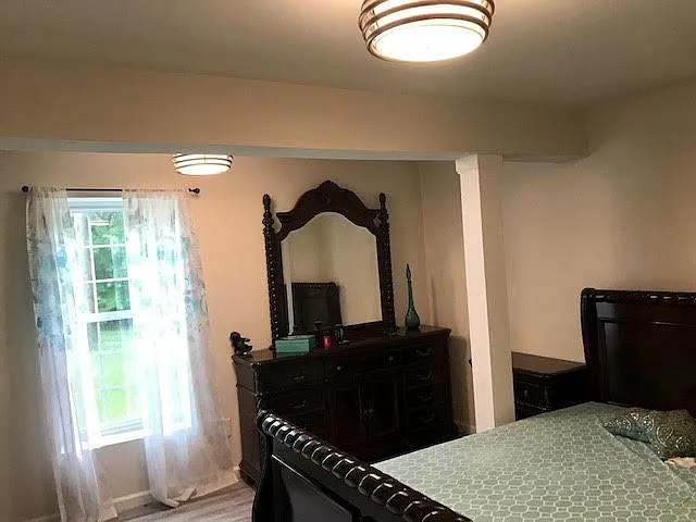 121 Max Ct SE — Photo 12