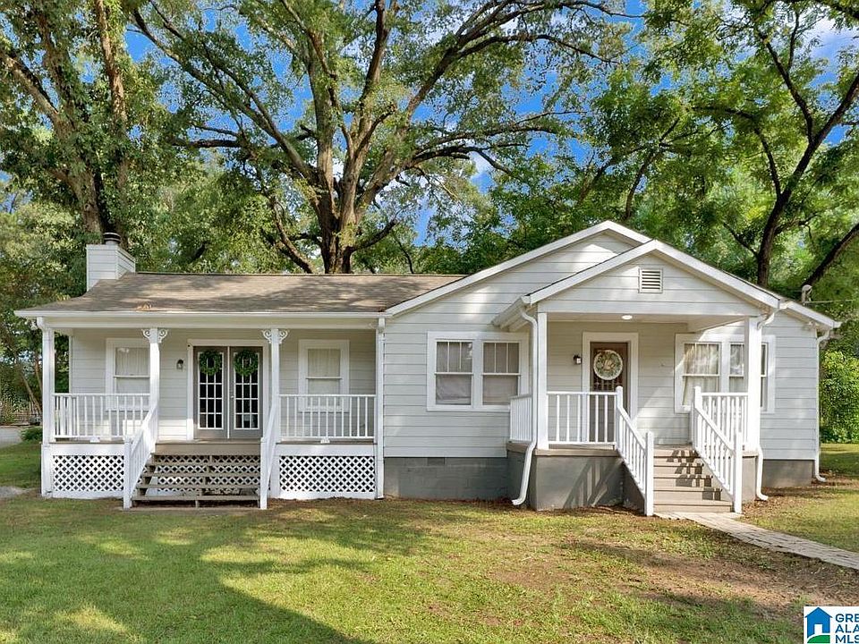 1st image of 2040 Pinehurst Dr