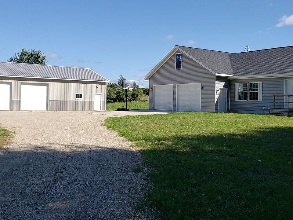 5451 S Kathryn, Newaygo, MI 49337 MLS 23025324 Zillow