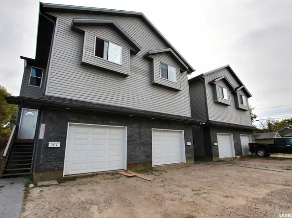 201 10th STREET E, Prince Albert, SK S6V 0Y8