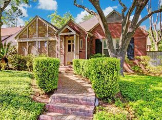 2202 Watts St, Houston, TX 77030