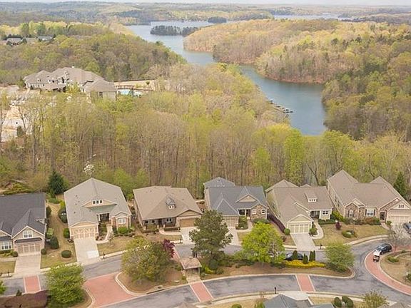 2nd image of 3151 Scarlet Oak Ln