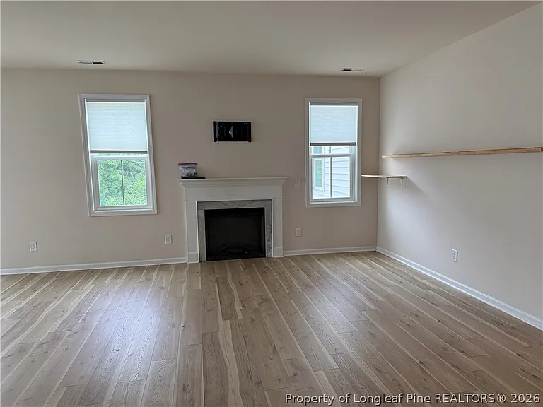 487 Union St — Photo 4