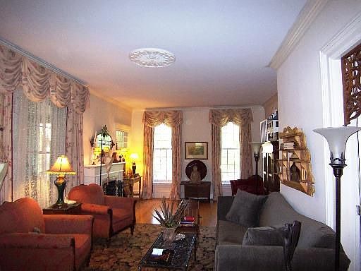4th image of 414 Washington Ave
