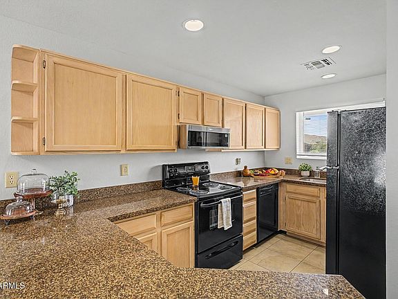 3rd image of 6454 E UNIVERSITY Drive #2