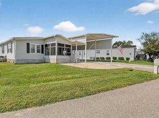 4945 Shore Line Dr, Polk City, FL 33868