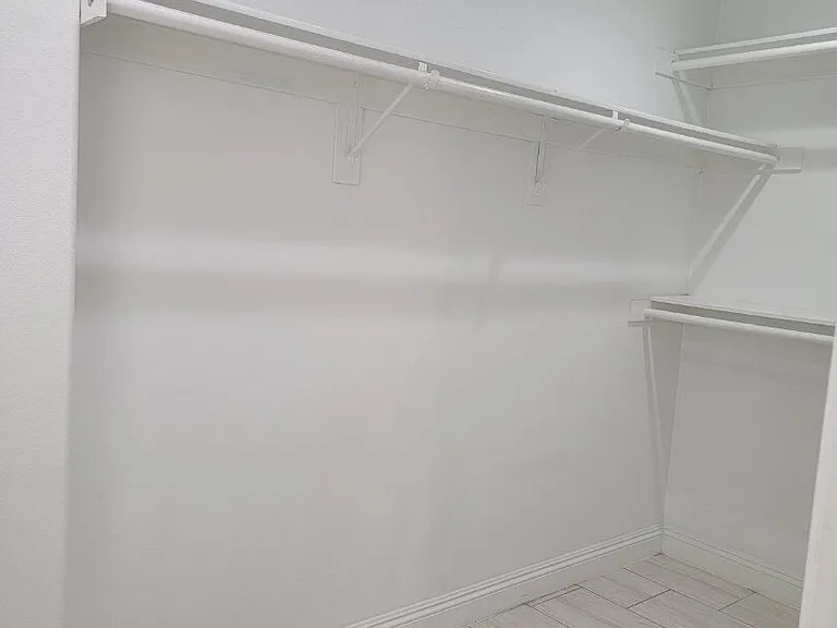 572 N Teakwood Ave #U1 — Photo 13