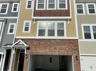 1104 Freeport Dr, Durham, NC 27703