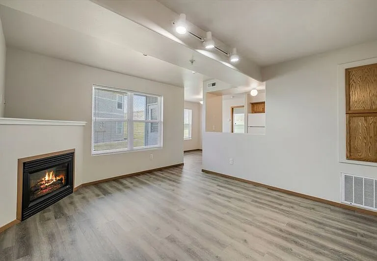 6005 Chapel Hill Blvd #E101 — Photo 4