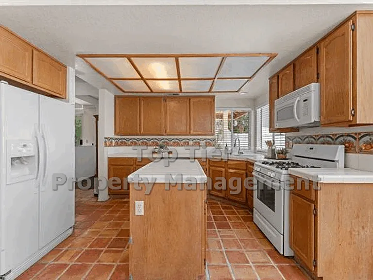 41924 Avenida Vista Ladera — Photo 8
