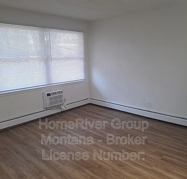 707 SW Higgins Ave #115 — Photo 1