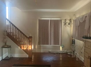 953 Brunswick Rd, Cleveland Heights, OH 44112