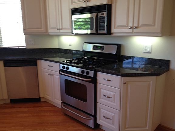 5th image of 607 Darby Dr