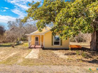 92 Sunrise St, Dale, TX 78616