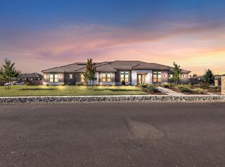 3100 Saffron Ln, Roseville, CA 95747