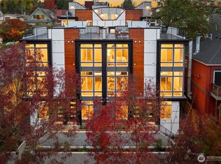 918 A North St #35, Seattle, WA 98103