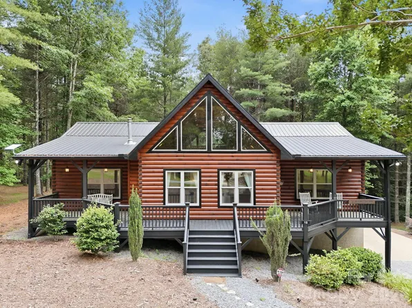 15 Trillium Trl, Nebo, NC 28761