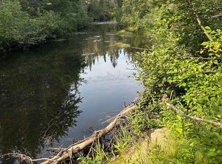 1 Potato Patch Rd, Lake Linden, MI 49945
