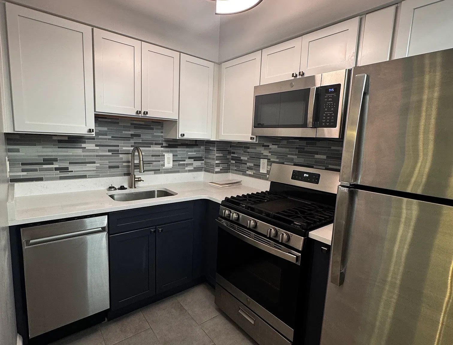 1 bed, 620 sqft, $1,950 — Photo 3