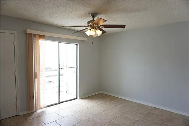 4218 Hessmer Ave #214 — Photo 13