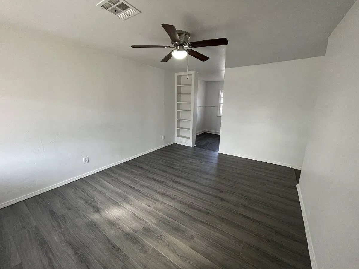 9305 NE 13th St in Oklahoma City, OK 73130 — Photo 4